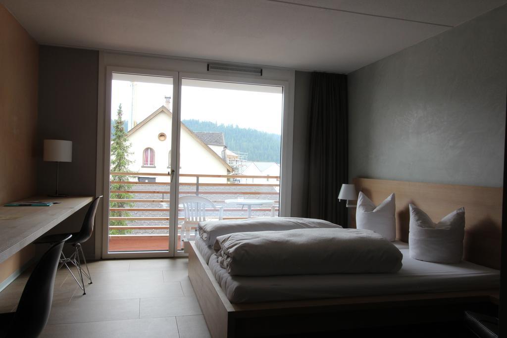Hotel Des Alpes Flims Exterior photo